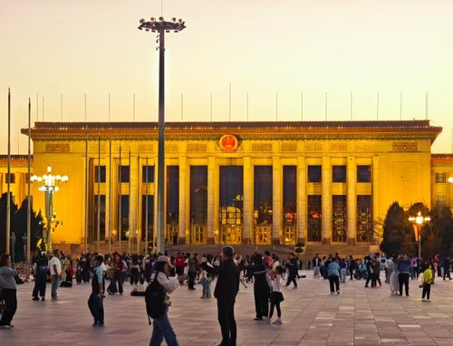 Beijing Heritage Day Tour(2-5 people) : Tiananmen, Forbidden City & Cultural Crafts