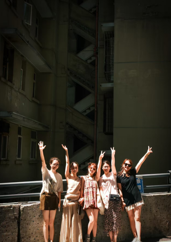 Chongqing Half-Day Citywalk: Deep Mountain City & Secret Alleys Tour